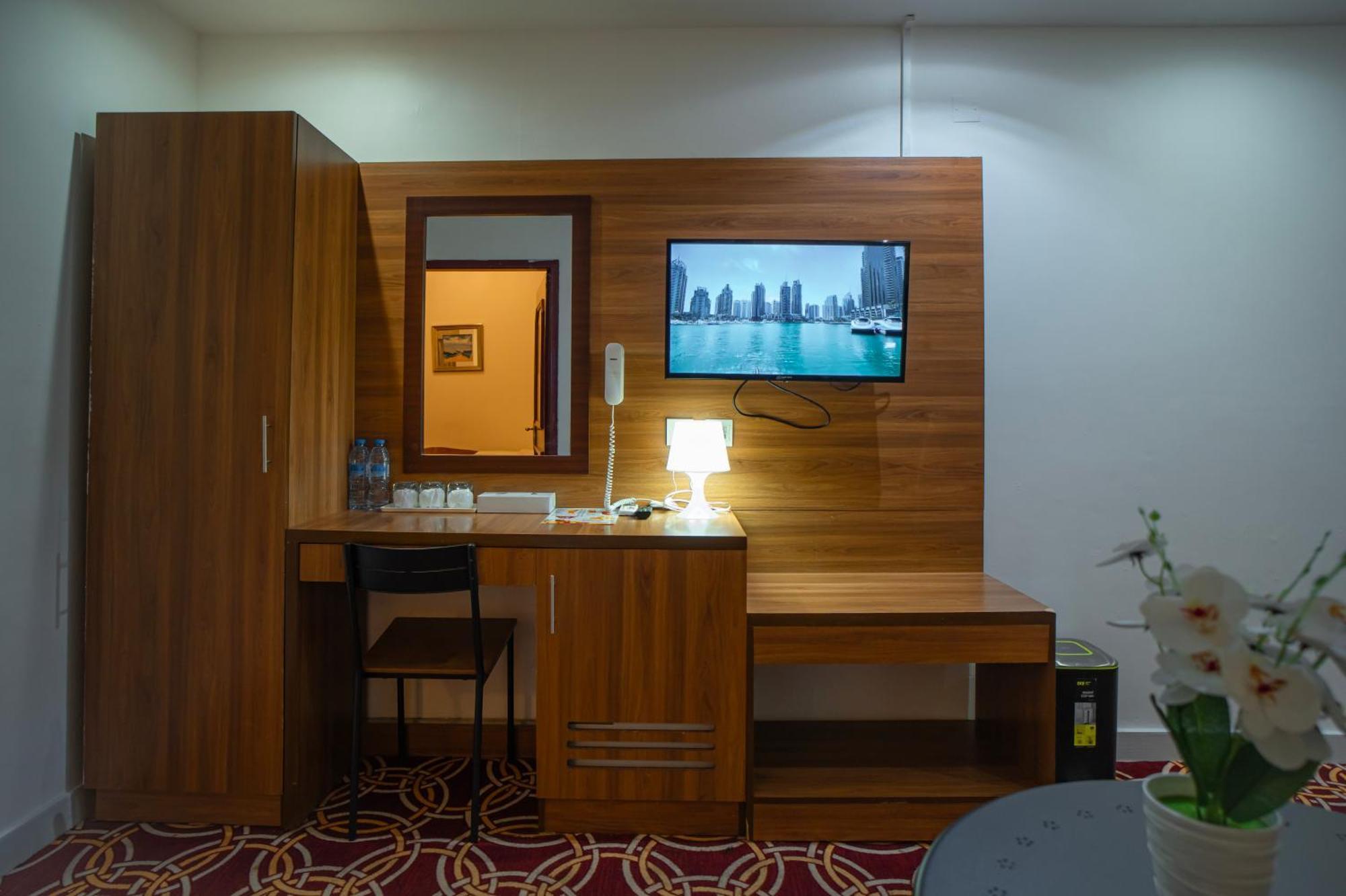 Al Karnak Hotel - Branch Dubai Esterno foto